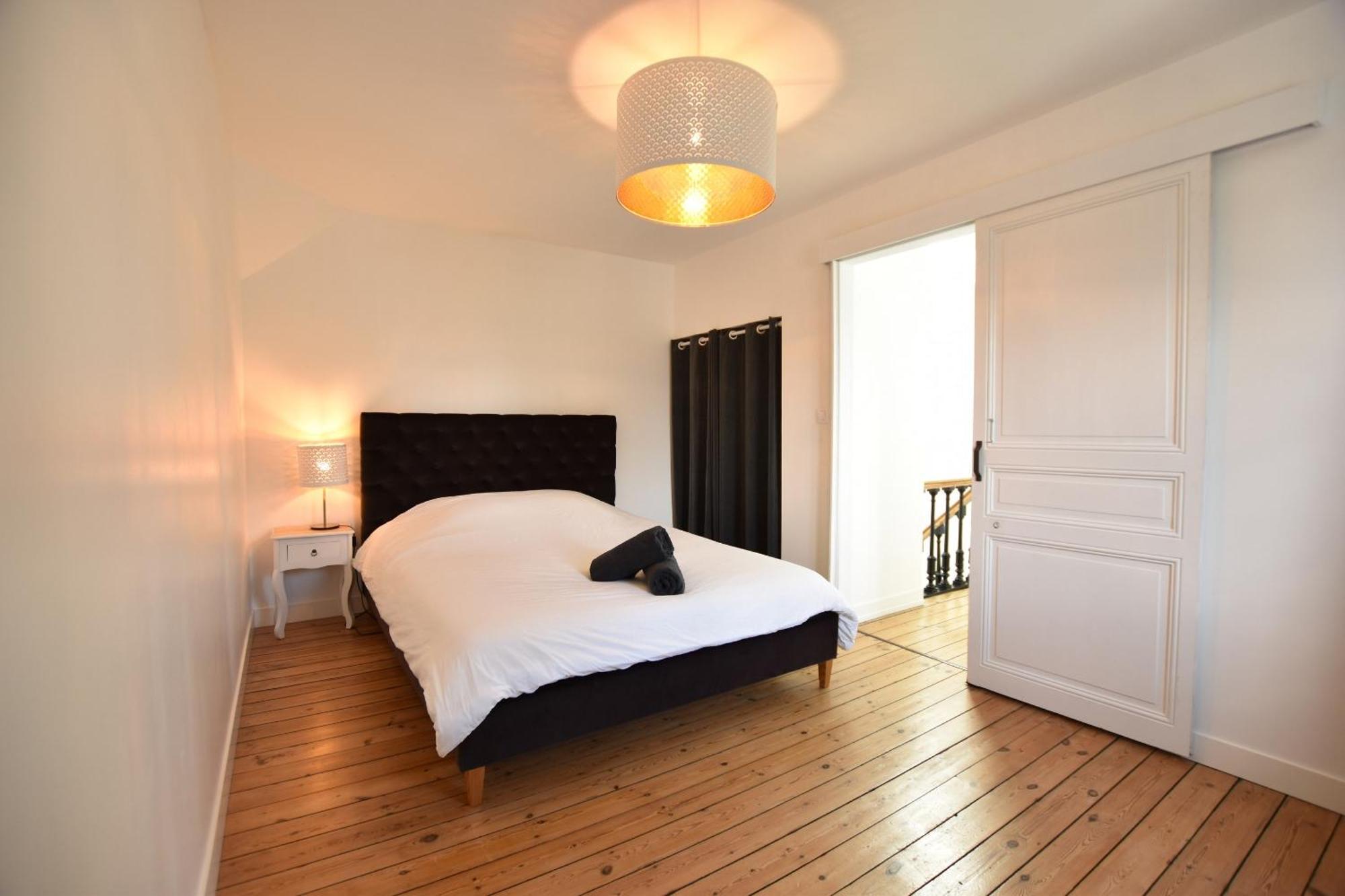 Particulier Le Tremolieres Holiday home *